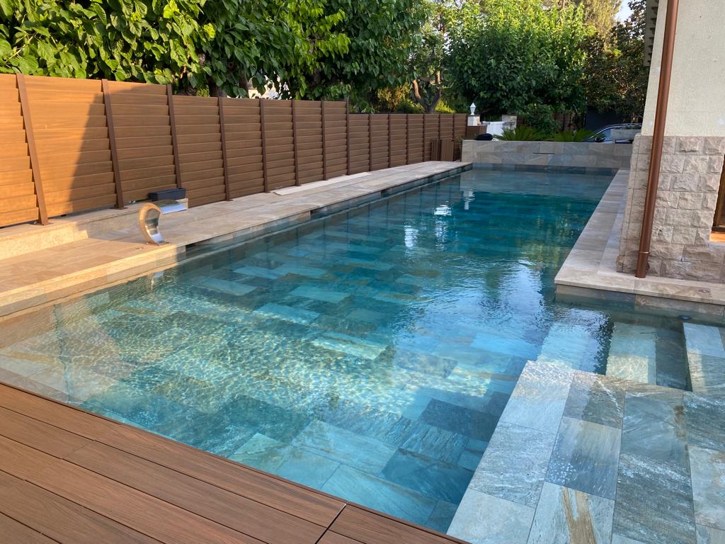 Piscina RosaGres a Sant Cugat