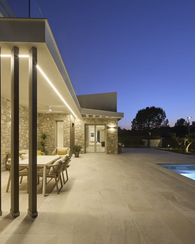 Piscina INOUT a Collbató