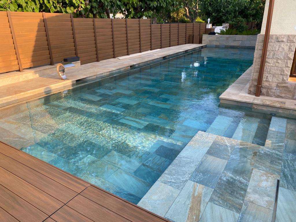 Piscina RosaGres a Sant Cugat